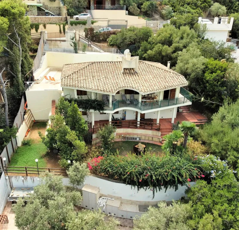 Real Estate Agency Sardinia