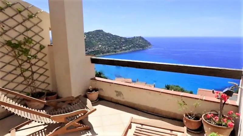 Real Estate Agency Sardinia