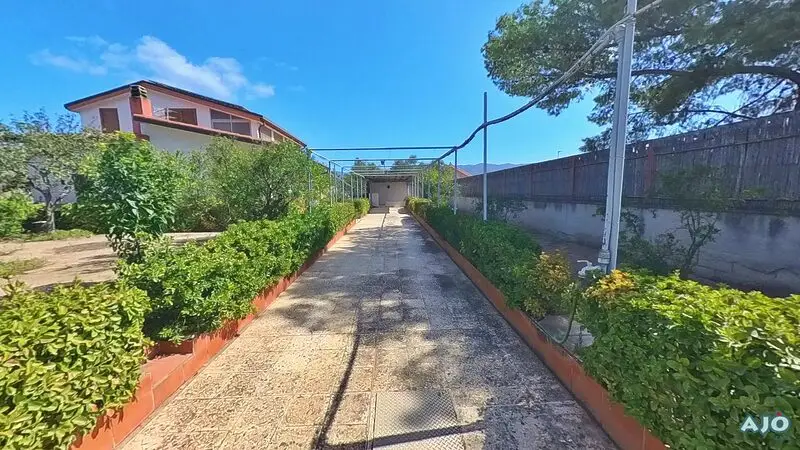 Real Estate Agency Sardinia