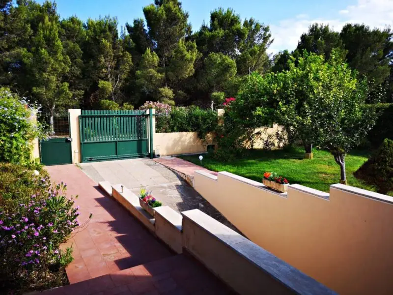 Real Estate Agency Sardinia